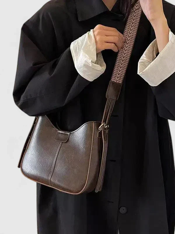Mariselyah | Elegantti Olkalaukku